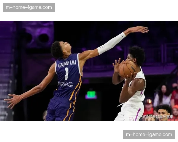 文班亚马展现独角兽特质 场均24分11篮板3盖帽